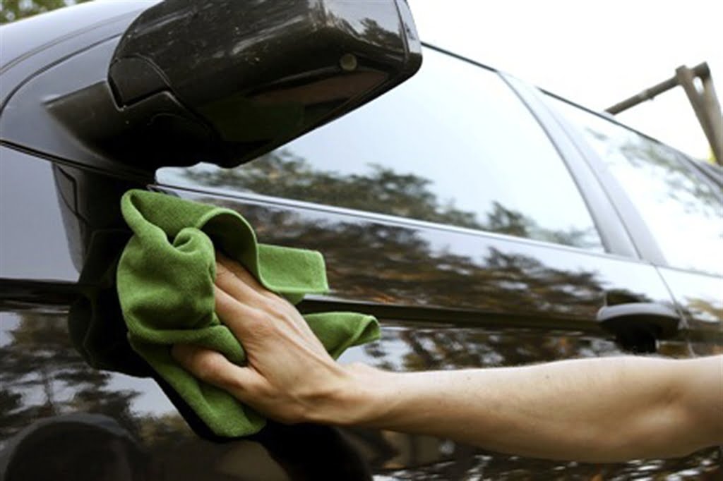 Carro limpo sem desperdício de água 5