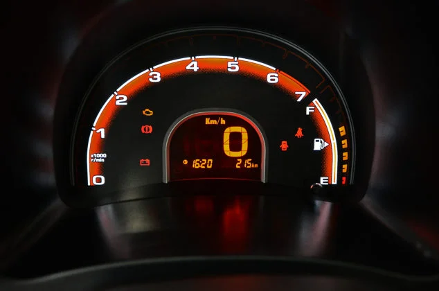 New QQ nacional chega para ser o carro mais barato do Brasil 10