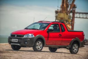 Fiat Strada chega à linha 2017