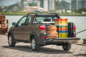 Fiat Strada chega à linha 2017
