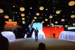 Renault apresenta Koleos Kwid e Captur no Salão do Automóvel