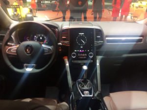Renault apresenta Koleos Kwid e Captur no Salão do Automóvel