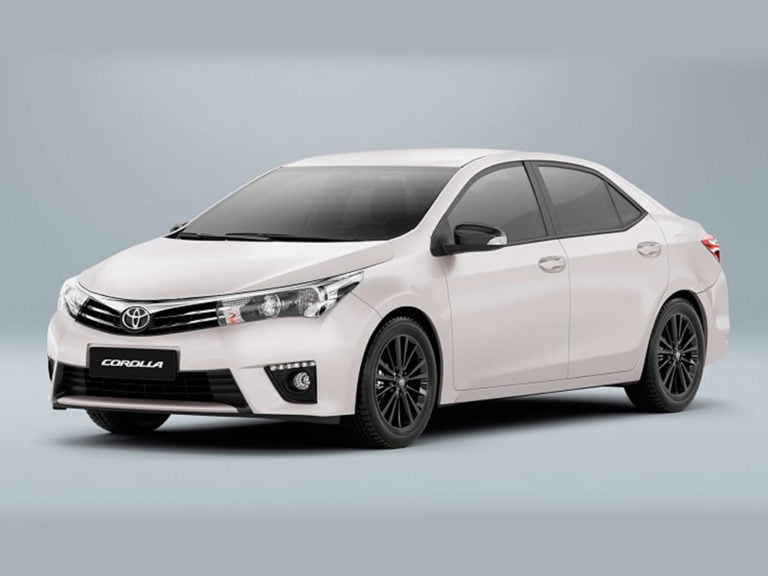 Toyota Corolla perde versões e câmbio manual, mas aumenta preço na linha 2017