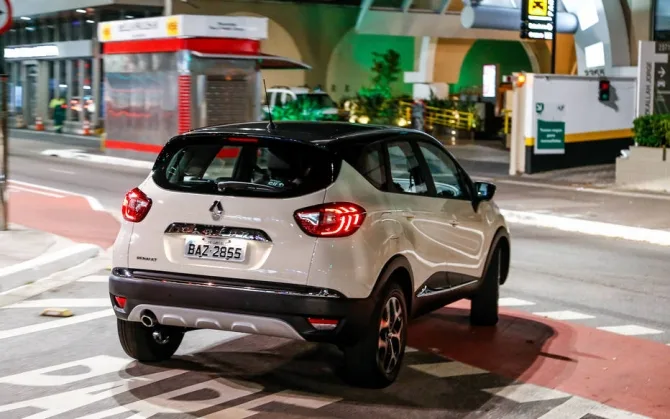 Renault Captur nacional chega com preço a partir de R$ 78.900 13