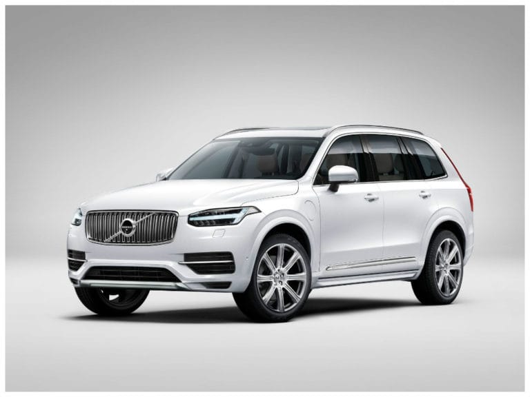 Volvo XC90 T8 híbrido chega a partir de R$ 450 mil