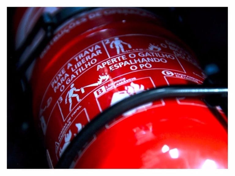 Extintor de incêndio ABC pode voltar a ser obrigatório