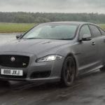 Jaguar XJ 2018 ganha versão apimentada com motor V8 de 575 cv 3