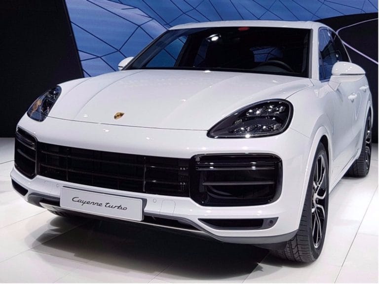 Novo Porsche Cayenne é confirmado para o Brasil em 2018