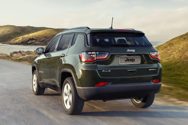 Jeep Compass ganha versão flex 4X4 por R$ 117.990 5