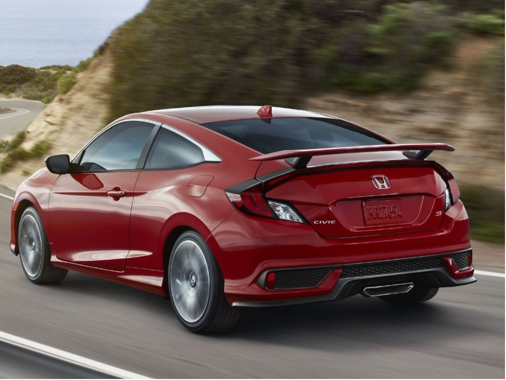 Testamos o novo Honda Civic Touring com motor 1.5 turbo 38