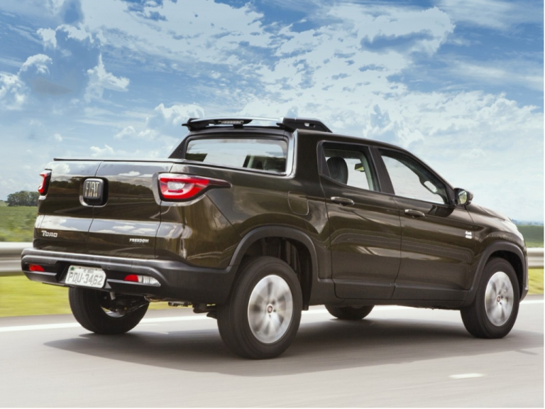 Fiat Toro 2019 ganha nova versão de entrada e perde câmbio manual