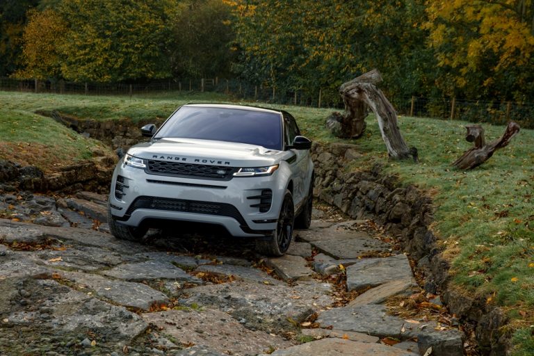 Ranger Rover Evoque segunda geração chega ao Brasil