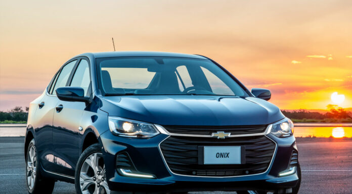 O Chevrolet Onix está no topo da lista dos carros mais vendidos em novembro de 2020
