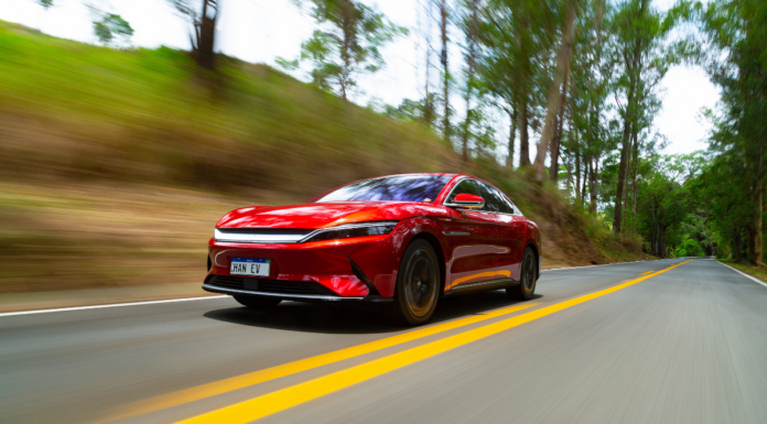 BYD Han EV vermelho