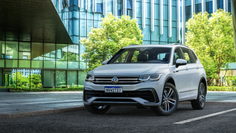 VW anuncia preço de relançamento do Tiguan Allspace. Confira o que mudou