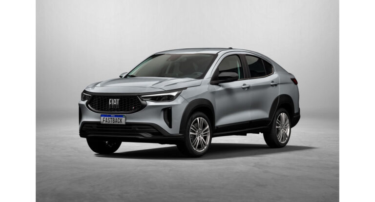 Fiat anuncia redução de preço para o Fastback Turbo 200