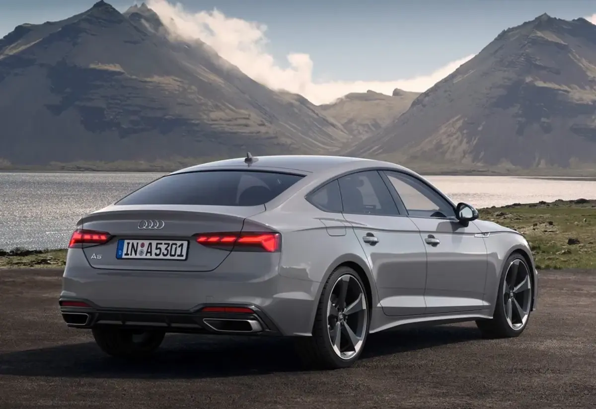 Audi A5: O Guia Definitivo sobre Luxo, Desempenho e Estilo na Estrada