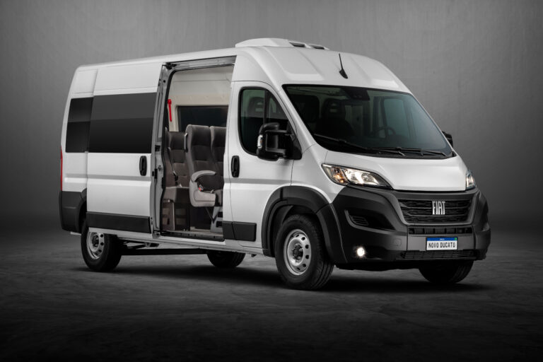 Fiat apresenta Ducato 2025. Van ganha nova versão!