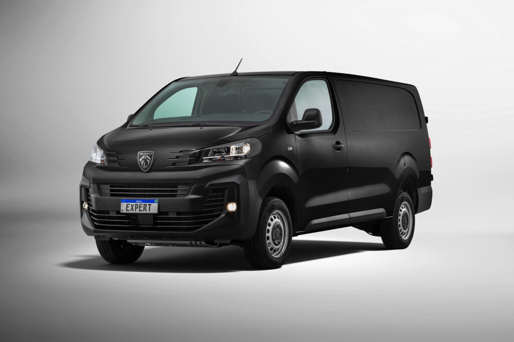 Stellantis renova Citroën Jumpy, Fiat Scudo e Peugeot Expert 2025 9