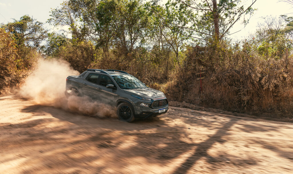 Fiat Toro Ultra retorna ao mercado como topo de linha entre as versões flex 1