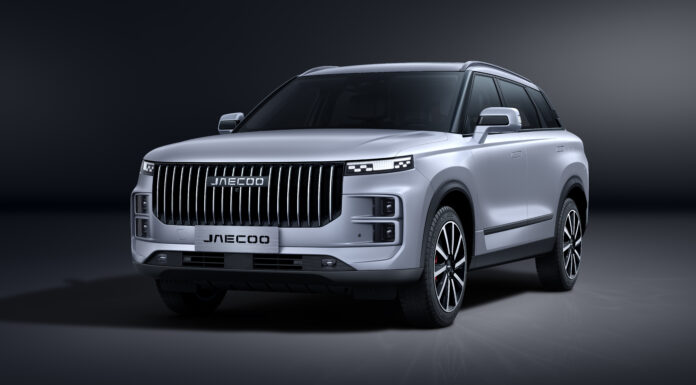 Jaecoo 7 é um SUV Plug in com autonomia de 1.200 quilômetros