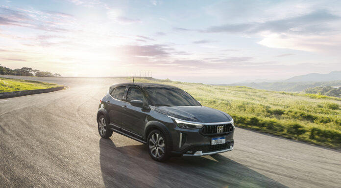 Fiat Pulse chega a linha 2026 com nova dianteira e teto solar
