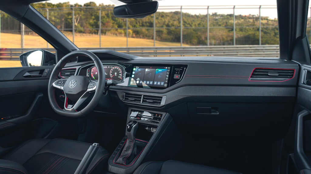 Volkswagen lança Novo Nivus GTS por R$ 174.900 1 Interior VW Nivus GTS