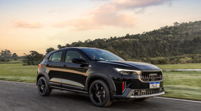 Pulse Abarth é capaz de chegar a 100 km/h em 7,6 segundos e atingir a velocidade máxima de 215 km/h