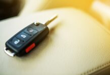 Pesquisa revela que a principal razão para apreensão de veículos no Brasil é a falta de licenciamento