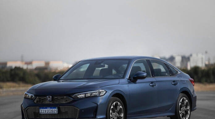 Honda Civic Advanced Hybrid 2025