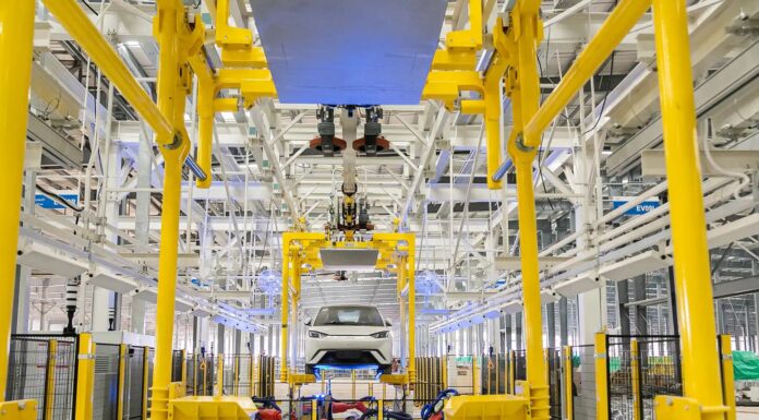 Fábrica da BYD na Bahia inicia produção