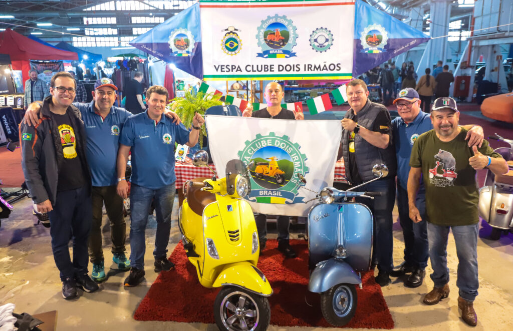 Expoclassic 2025 renova, qualifica e amplia o número de veículos, que totalizou 1.100 exemplares 12 Expoclassic 2025 renova, qualifica e amplia o número de veículos, que totalizou 1.100 exemplares 11