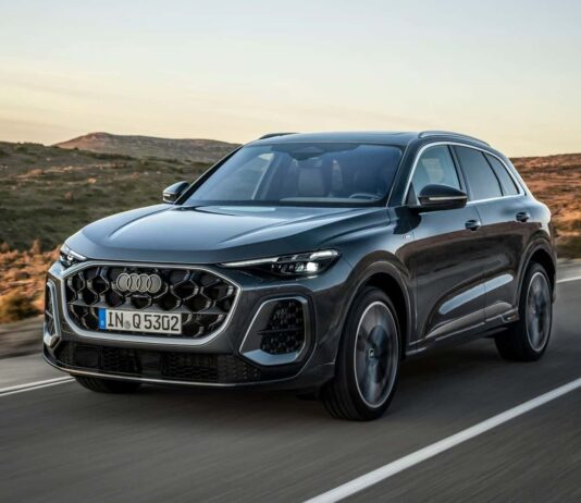 Audi Q5 S Line 2026 estreia no Brasil