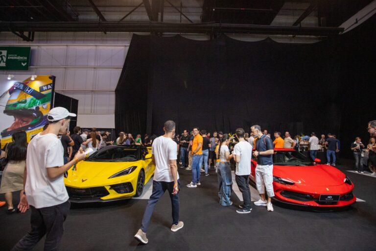 Primeiro final de semana do Salão do Automóvel Atrai 50 Mil Pessoas